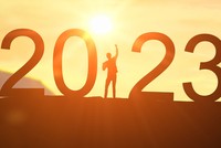 Doanh nghiệp căng mình vượt bão 