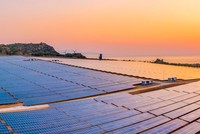 Một nhà máy điện mặt trời tại Ninh Thuận.