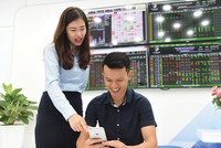 Thị trường tháng 8 được nhận định vẫn sẽ khả quan, dù có các nhịp rung lắc.