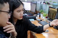 Nhóm cổ phiếu chứng khoán và bất động sản đang thu hút dòng tiền.