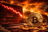 Quỹ IBIT kích hoạt làn sóng bán ròng Bitcoin khiến gần 1 tỷ USD trên thị trường phái sinh "bốc hơi"
