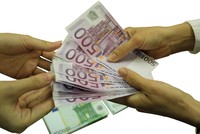 Chính sách thu hút kiều hối cần tiếp tục thực hiện theo hướng thông thoáng, tạo thuận lợi cho cả người gửi và người nhận kiều hối