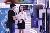 Cho vay tiêu dùng là dịch vụ tất yếu của nền kinh tế thị trường