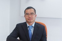 Ông Hoàng Đức Hùng