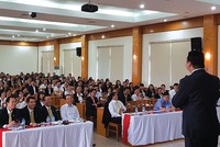 Ông Nguyễn Đức Thắng đã đi khắp 63 tỉnh, thành phố để nói chuyện, chia sẻ, động viên, truyền động lực cho các tư vấn viên bảo hiểm cũng như những người đã và đang quan tâm đến bảo hiểm nhân thọ