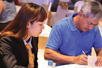 Nghề môi giới bất động sản đang thu hút nhiều người trẻ...