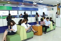 90% số ngân hàng chi trả cho nhân viên khoảng 10 - 30 triệu đồng/tháng