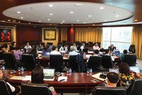 Hướng các doanh nghiệp niêm yết đến mục tiêu tuân thủ các chuẩn mực minh bạch thông tin theo chuẩn quốc tế là mục tiêu của Cuộc bình chọn Doanh nghiệp niêm yết 