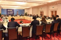 Các nhà đầu tư quốc tế cho rằng, doanh nghiệp trên sàn niêm yết Việt Nam cần cải thiện sự minh bạch và chất lượng quản trị, còn nhà quản lý cần mở rộng không gian đầu tư cho khối ngoại.