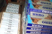 Thuốc lá là một trong những mặt hàng ưa chuộng của giới buôn lậu