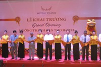 Thủ tướng Chính phủ Nguyễn Tấn Dũng dự lễ khai trương và cắt băng khánh thành Khách sạn Mường Thanh Cần Thơ