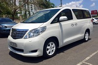 Soi chi tiết Toyota Alphard 2011 giá trên 2 tỷ đồng tại Việt Nam