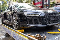 Chiếc xe R8 V10 đời mới thứ hai về Việt Nam