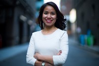 Nguyễn Thị Thanh An hiện đã xây dựng được hệ thống 21 cửa hàng bán sản phẩm đồ uống cao cấp tại California. Ảnh: NVCC