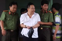 Giám đốc Nguyễn Huỳnh Đạt Nhân bị bắt. Ảnh: Cửu Long