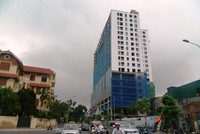 Tòa nhà số 8B phố Lê Trực 