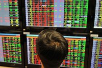 Nguyên Phó giám đốc PVFI bị khởi tố