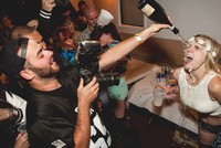 Những công việc khó tin có thể tồn tại