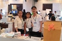 Vợ chồng anh Khang tại cuộc thi Start-up Wheel 2016