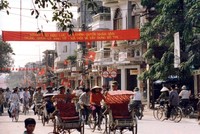 Phố cổ Hà Nội thập niên 90 trong ảnh của Đại sứ Nhật