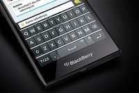BlackBerry không còn tự thiết kế và sản xuất phần cứng điện thoại.