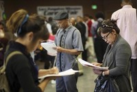  Số người thất nghiệp trên thế giới đang ngày càng tăng. Ảnh: Reuters