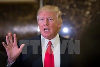 Tổng thống đắc cử Mỹ Donald Trump phát biểu với báo giới tại New York ngày 13/1. (Nguồn: AFP/TTXVN)