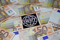 NSA bị nghi ngờ giám sát hoạt động lưu thông tiền của nhiều ngân hàng trên thế giới. Ảnh minh họa:Reuters.