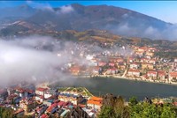 Sa Pa thoắt ẩn thoắt hiện trong biển mây