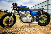 Honda CB750K8 1978 độ brat style.