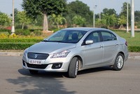 Suzuki Ciaz giá 488 triệu, giảm tới 92 triệu.
