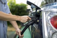 Trung Quốc đang tìm cách thực hiện cam kết giảm khí thải carbon. Ảnh:Bloomberg