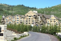 Năm nay, người siêu giàu ít chuộng bất động sản. Ảnh:Park City Real Estate