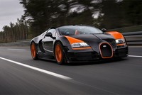 Veyron chỉ là chuẩn mực trên đường thẳng. Ảnh:Bugatti.