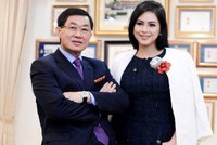 Ông Johnathan Hạnh Nguyễn và bà Lê Hồng Thủy Tiên