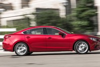 Hàng loạt xe lắp ráp của Trường Hải giảm giá trong 2018.