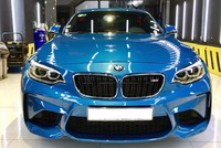 Chiếc BMW M2 bắt mắt hơn sau khi được làm vệ sinh phần ngoại thất.