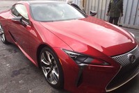 LC500 đầu tiên về Việt Nam.