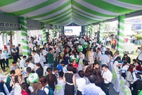 Đông đảo khách hàng đến tham dự lễ giới thiệu giai đoạn 3 dự án Lovera Park.