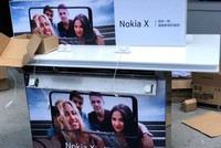 Nokia X màn hình tai thỏ ra mắt vào 16/5