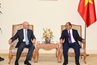 Thủ tướng tiếp Trưởng Đại diện thường trú của Văn phòng Quỹ Tiền tệ Quốc tế (IMF) tại Việt Nam. Ảnh: VGP/Nhật Bắc