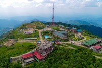 Khu du lịch Mẫu Sơn