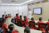 Apax Holdings (IBC) quyết định vay tiền mua thêm cổ phần chuỗi tiếng anh Apax English