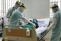 Thêm 4 người nhiễm nCoV tại Hà Nội, Quảng Ninh, TP HCM