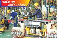 Nền kinh tế bền bỉ trong gian khó