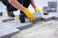 Xung đột Trung Đông đẩy chi phí xây dựng tăng vọt