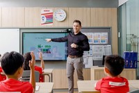 Apax Leaders tái cấu trúc hệ thống trung tâm Anh ngữ 