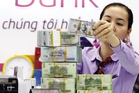 Tỷ giá VND/USD trên thị trường tự do từ đầu năm đến nay tăng khoảng 4%. Ảnh: Đức Thanh