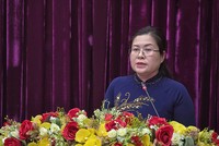 Trưởng Ban Tuyên giáo và Dân vận tỉnh Vĩnh Long Nguyễn Thị Minh Trang thông tin về công tác chuẩn bị Đại hội.