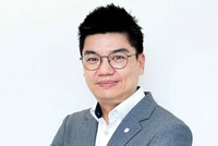  Ông Jung Hyo Chang, Giám đốc phụ trách mảng Giao dịch ngoại hối và Phái sinh, Ngân hàng Shinhan Việt Nam